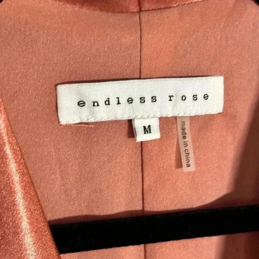 $125 Endless Rose Women's Red Satin Wrap Jacket Tie Shawl Collar Dress Size M - Picture 8 of 8
